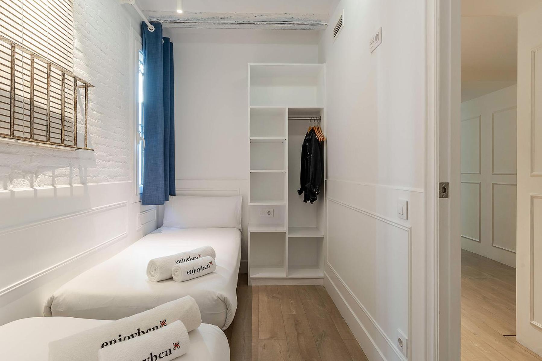 Enjoybcn Colon Apartments Barcelona Ngoại thất bức ảnh